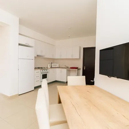 شقة Luxury Two-bedroom Penthouse In Center Incredible Place Lapta, B9 لابيثوس