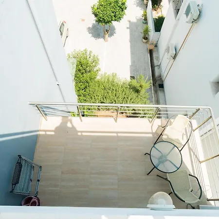 Luxury Two-bedroom Penthouse In Center Incredible Place Lapta, B9 Lapithos (Northern Cyprus)