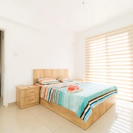Luxury Two-bedroom Penthouse In Center Incredible Place Lapta, B9 شقة *