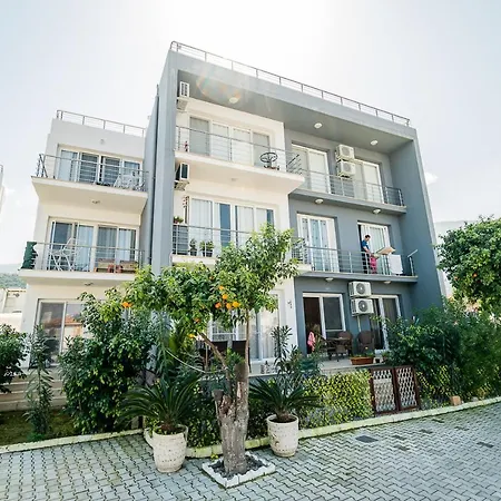Luxury Two-bedroom Penthouse In Center Incredible Place Lapta, B9 Lapithos (Northern Cyprus)